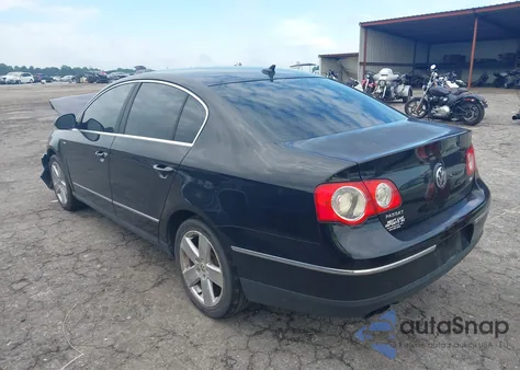 2007 Volkswagen Passat Wolfsburg Edition из США, поврежденный, VIN WVWAK73C07P140645